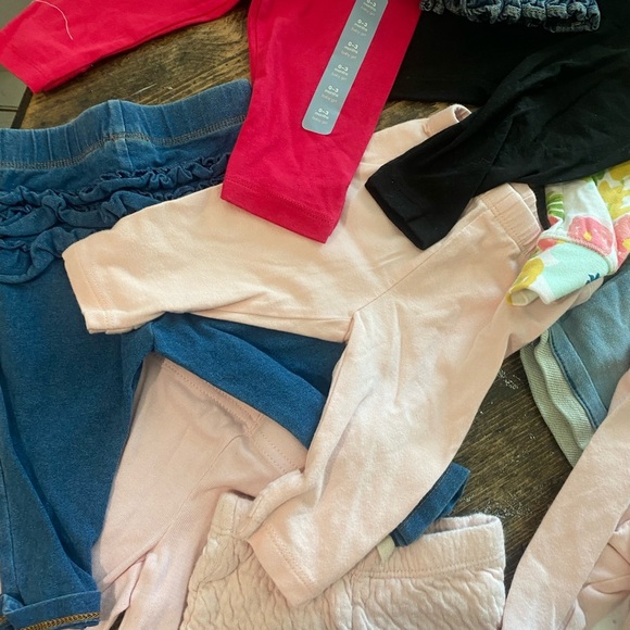 BABY GIRL 0-3 mos! 💗33 items(31 pants/2 diaper covers) 💗at least 10 are NWT! - Picture 10 of 11